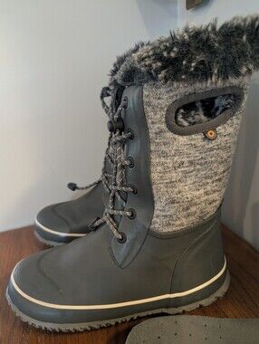 Bogs –Arcata Knit Kids Winter Boots Gray   Multi Waterproof -40 C  Unisex Size 5